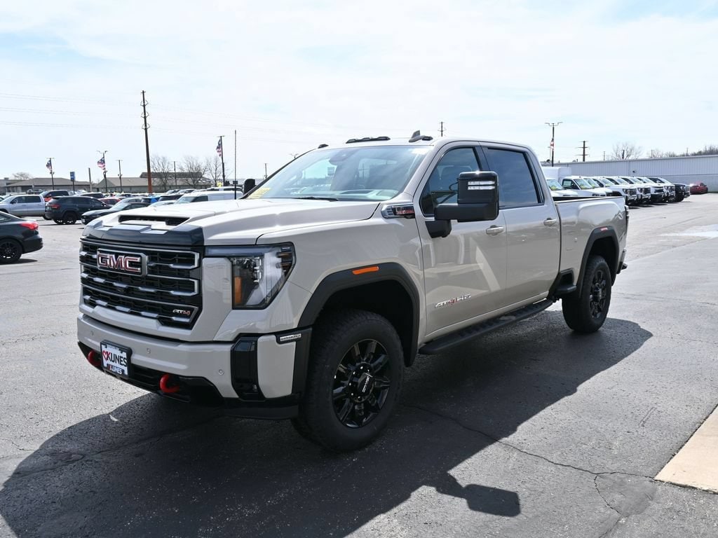 2026 GMC Sierra 2500HD AT4 - Photo 12
