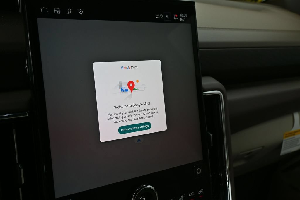 2026 GMC Yukon XL Denali - Photo 31