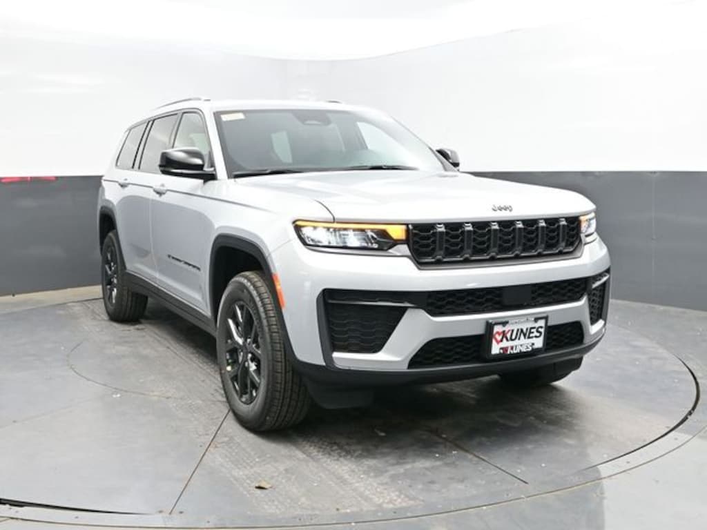 New 2026 Jeep Grand Cherokee L Laredo Sport Utility