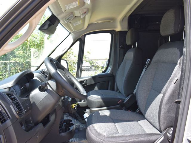 2026 Ram ProMaster 1500 Cargo Van photo 3