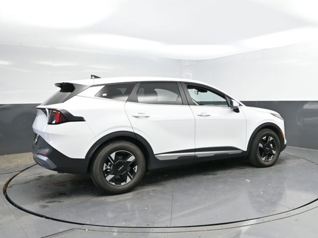 Used 2026 Kia Sportage LX SUV