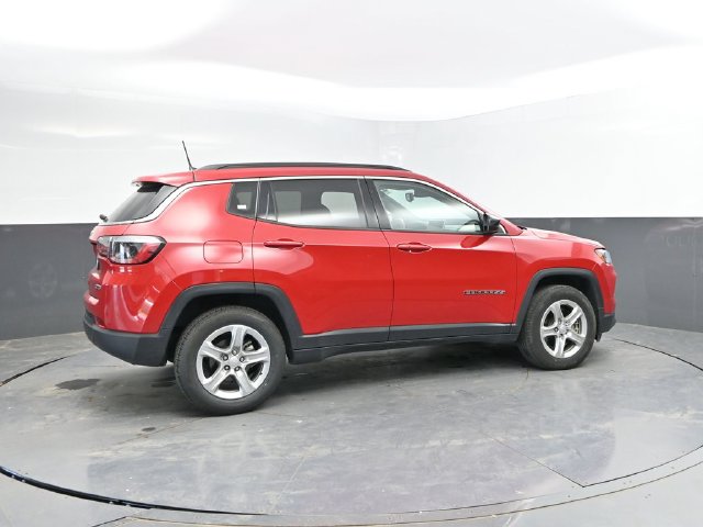Used 2024 Jeep Compass Latitude with VIN 3C4NJDBN8RT607573 for sale in Beloit, WI