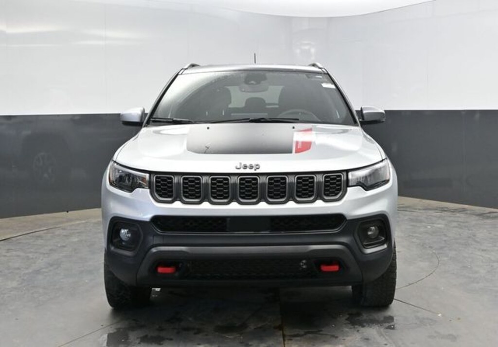 Used 2025 Jeep Compass Trailhawk SUV