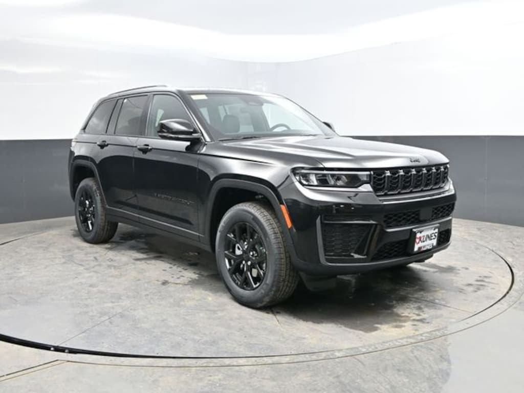 New 2026 Jeep Grand Cherokee Altitude Sport Utility