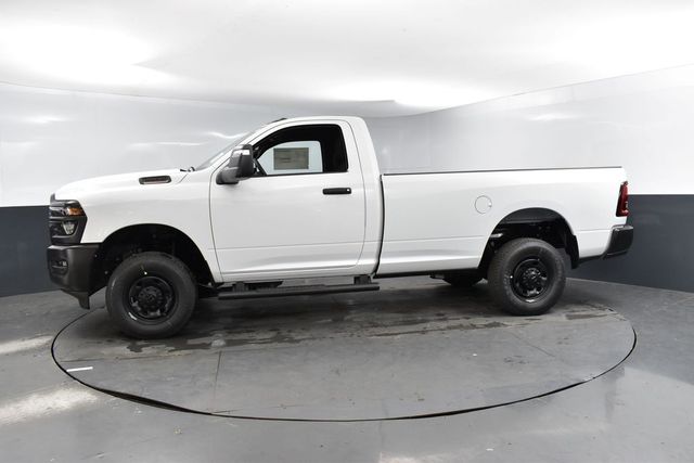 2026 Ram 2500 Tradesman photo 4
