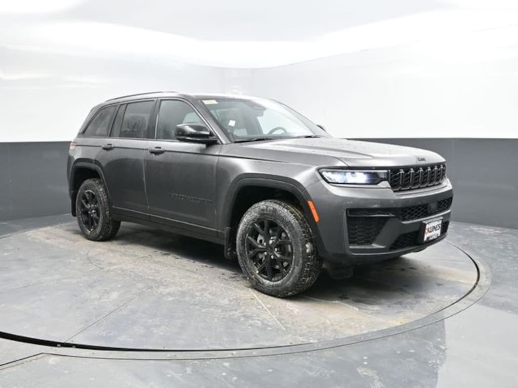 New 2026 Jeep Grand Cherokee Laredo Altitude Sport Utility