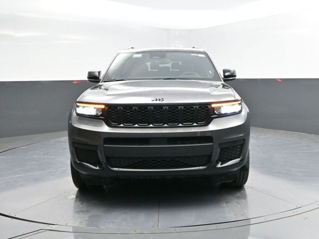 Used 2024 Jeep Grand Cherokee L Altitude SUV
