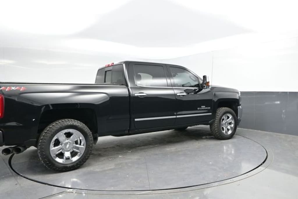 Used 2018 Chevrolet Silverado 1500 LTZ 1LZ Truck