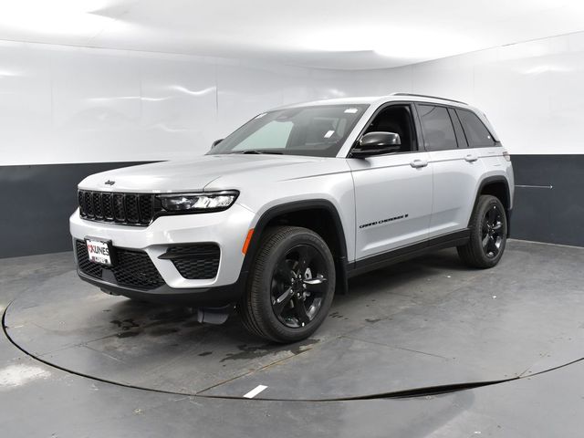 2025 Jeep Grand Cherokee Altitude X photo 3