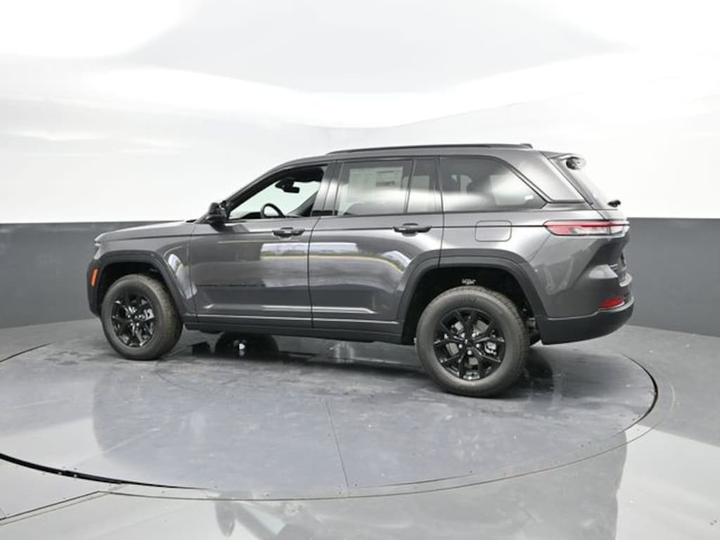 New 2025 Jeep Grand Cherokee Altitude X Sport Utility