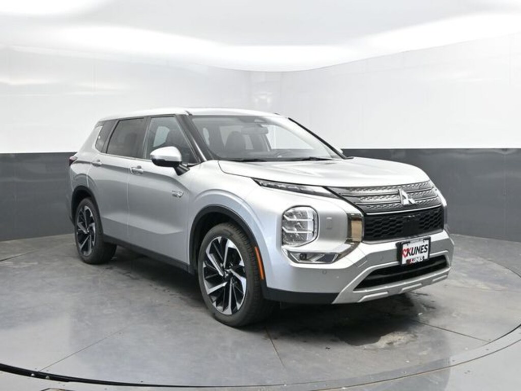 Used 2024 Mitsubishi Outlander Phev SUV