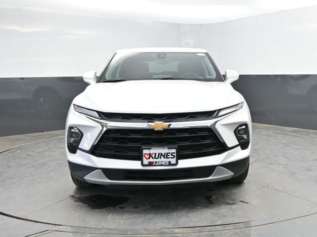 Used 2025 Chevrolet Blazer LT SUV