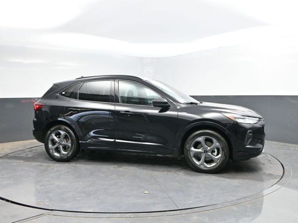 Used 2024 Ford Escape ST-Line SUV