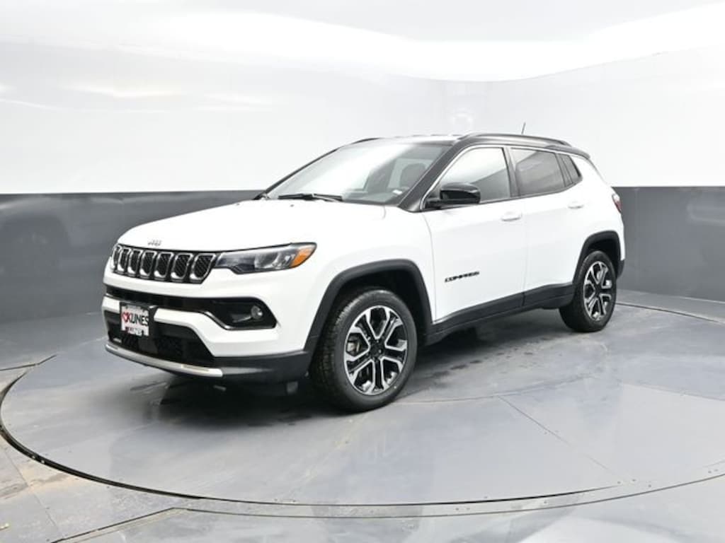 Used 2024 Jeep Compass Limited SUV