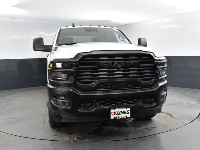 2025 Ram 2500 Tradesman photo 2
