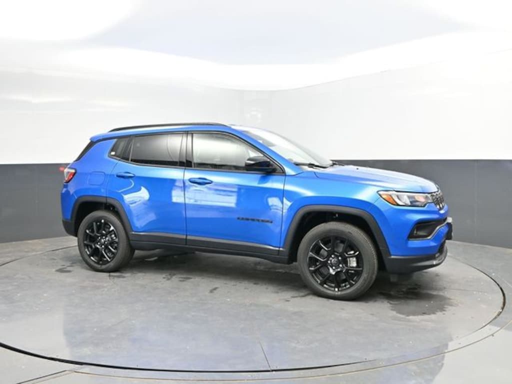 New 2026 Jeep Compass Latitude Sport Utility