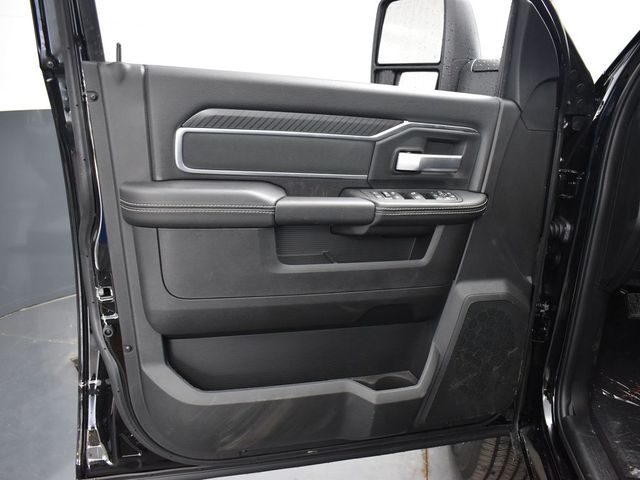 2025 RAM 2500 Big Horn - Photo 10