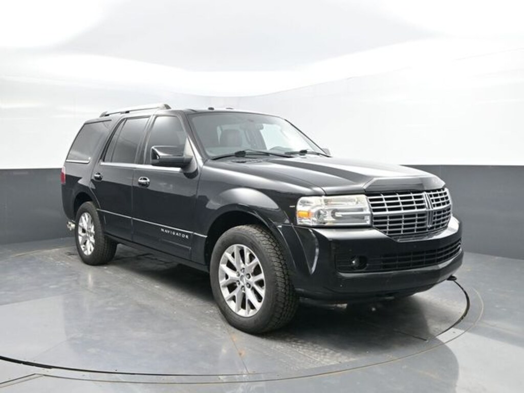 Used 2013 Lincoln Navigator Base SUV