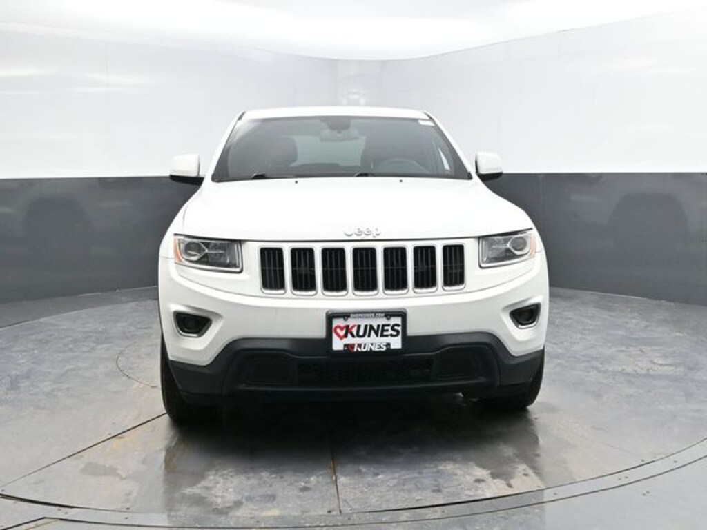 Used 2016 Jeep Grand Cherokee Laredo SUV