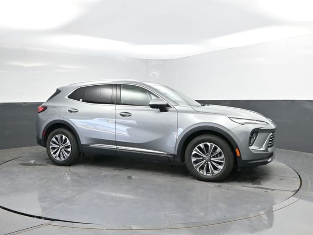 Used 2024 Buick Envision Preferred SUV