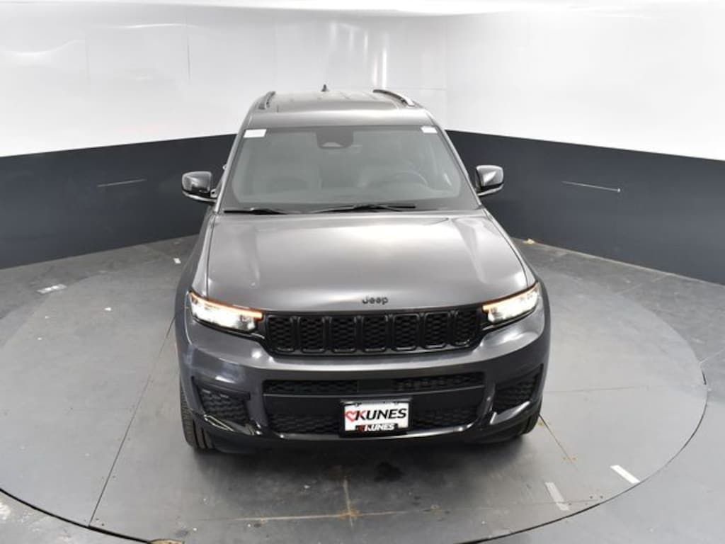 New 2025 Jeep Grand Cherokee L Altitude X Sport Utility