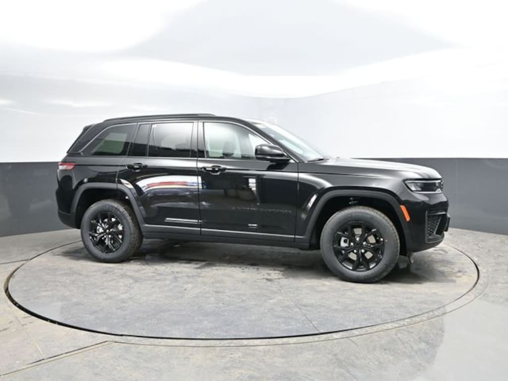 New 2026 Jeep Grand Cherokee Altitude Sport Utility