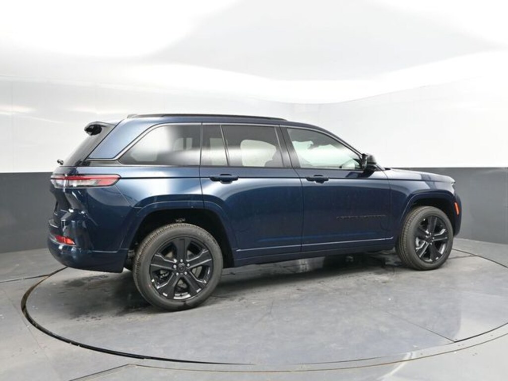New 2027 Jeep Grand Cherokee Limited Reserve Sport Utility