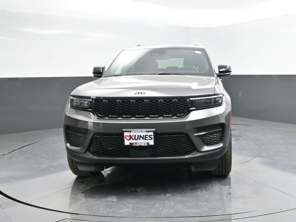New 2025 Jeep Grand Cherokee Altitude X Sport Utility