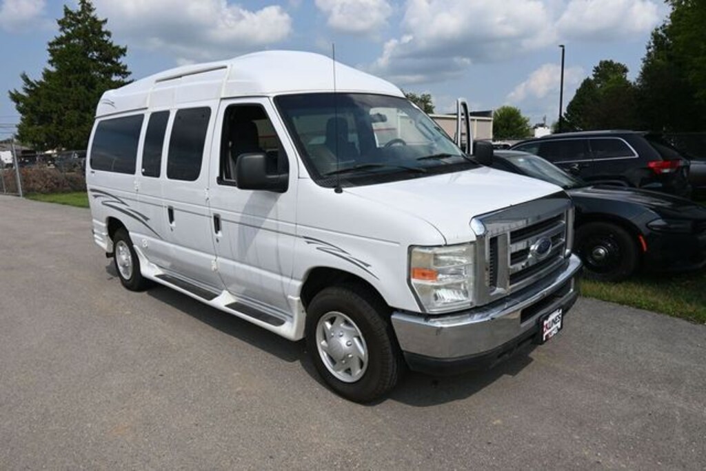 Used 2009 Ford E-150 Wagon