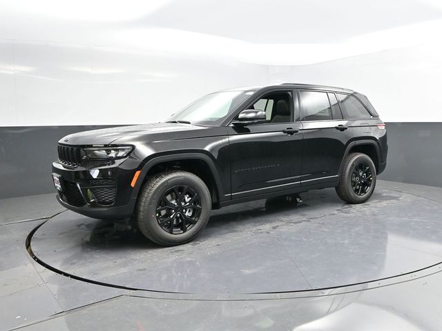 2025 Jeep Grand Cherokee Altitude X photo 2