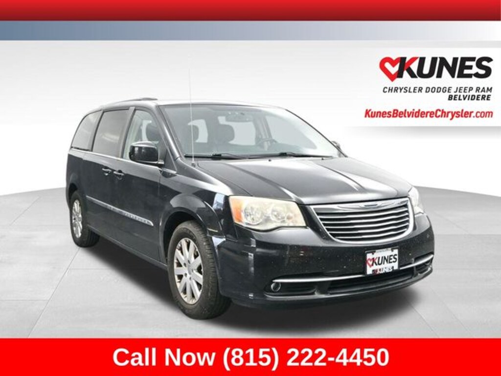 Used 2016 Chrysler Town & Country Touring Minivan/Van