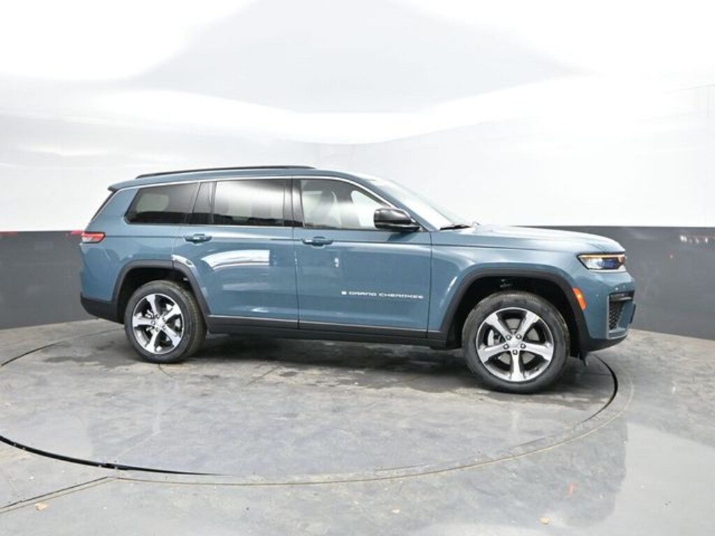 New 2026 Jeep Grand Cherokee L Limited Sport Utility