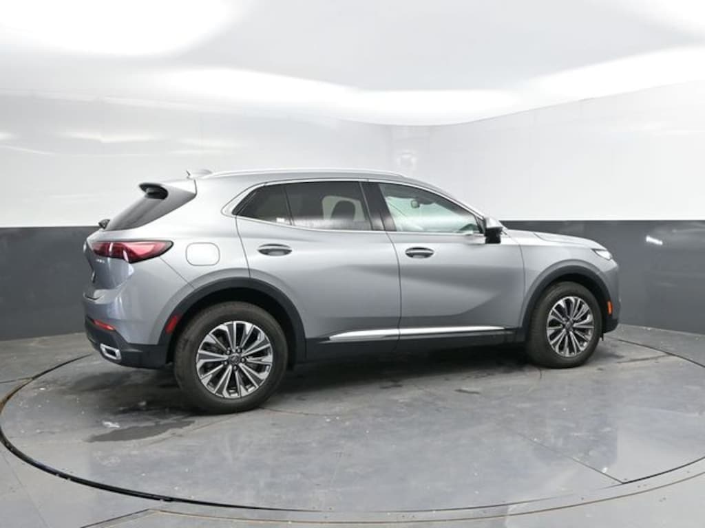 Used 2024 Buick Envision Preferred SUV