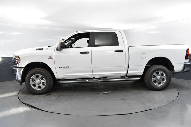 2025 Ram 2500 Big Horn photo 4