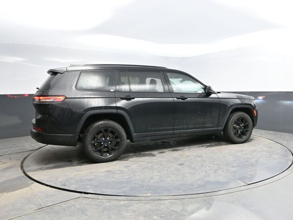Used 2024 Jeep Grand Cherokee L Altitude SUV