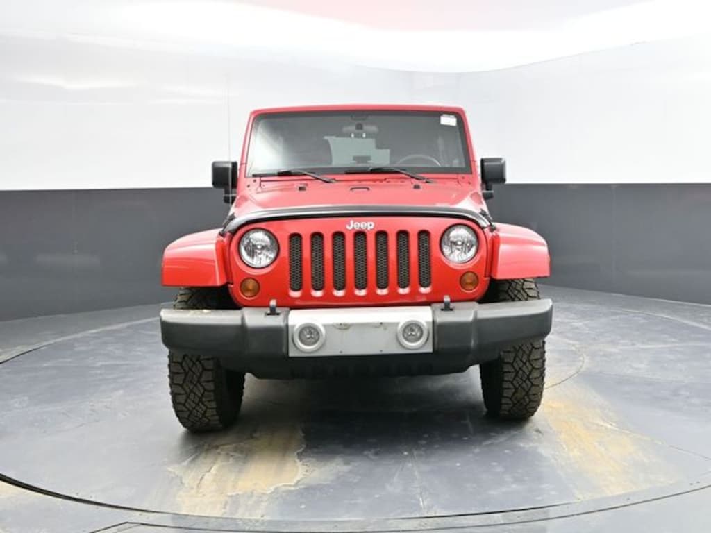 Used 2011 Jeep Wrangler Unlimited Sahara SUV