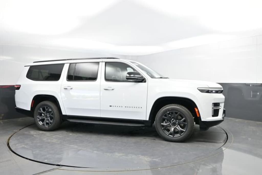 New 2026 Jeep Grand Wagoneer L Limited Altitude Sport Utility