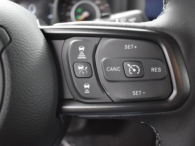 2025 Jeep Wrangler 4-Door Sport S - Photo 20