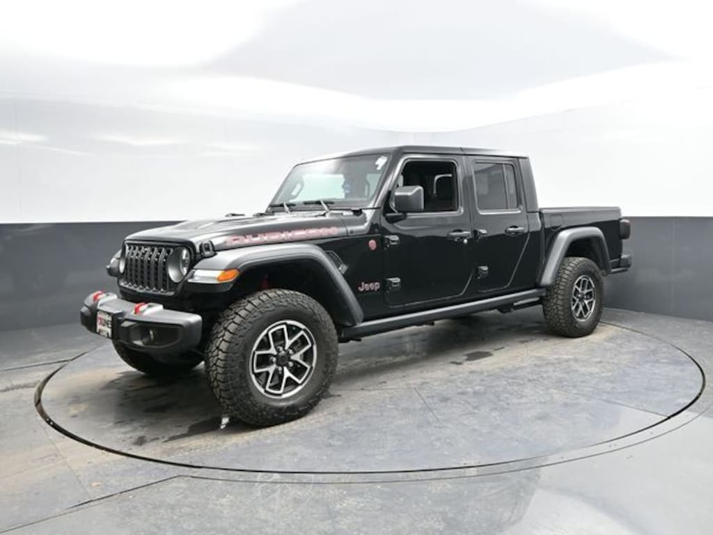 Used 2024 Jeep Gladiator Rubicon Truck