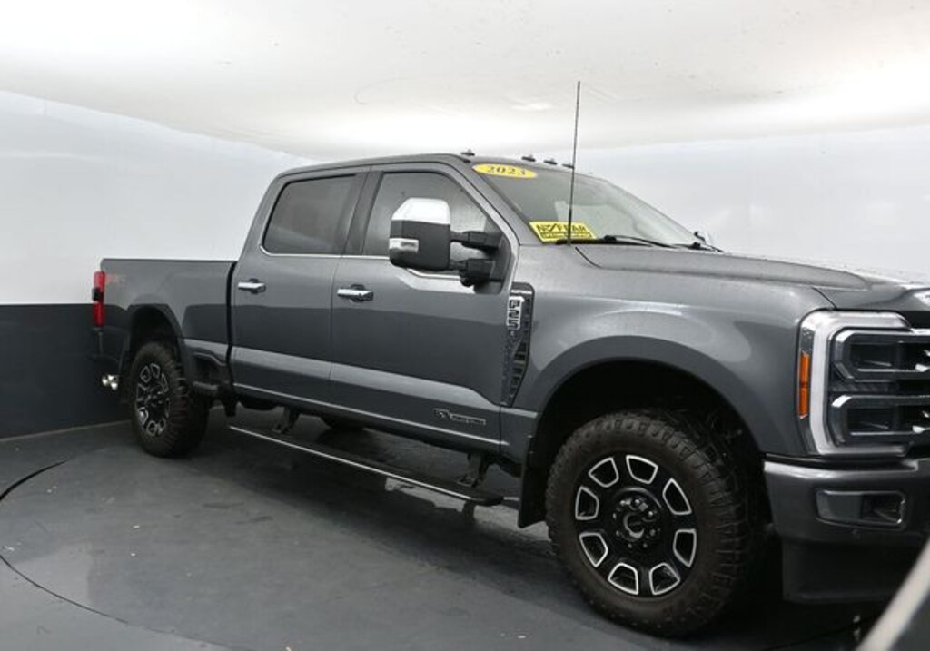 Used 2023 Ford F-250SD Truck