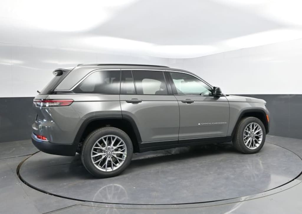New 2027 Jeep Grand Cherokee Limited Sport Utility