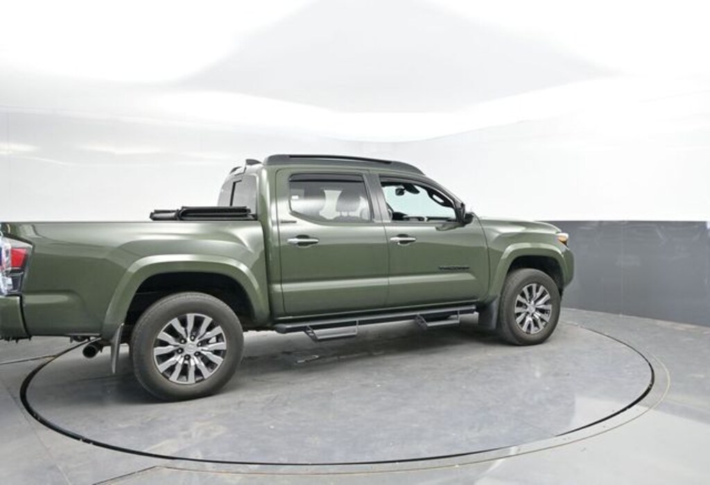 Used 2022 Toyota Tacoma Limited V6 Truck