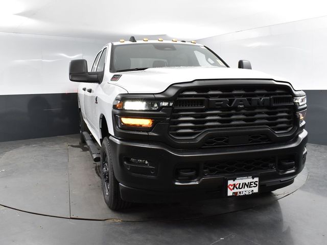 2025 Ram 2500 Tradesman photo 2