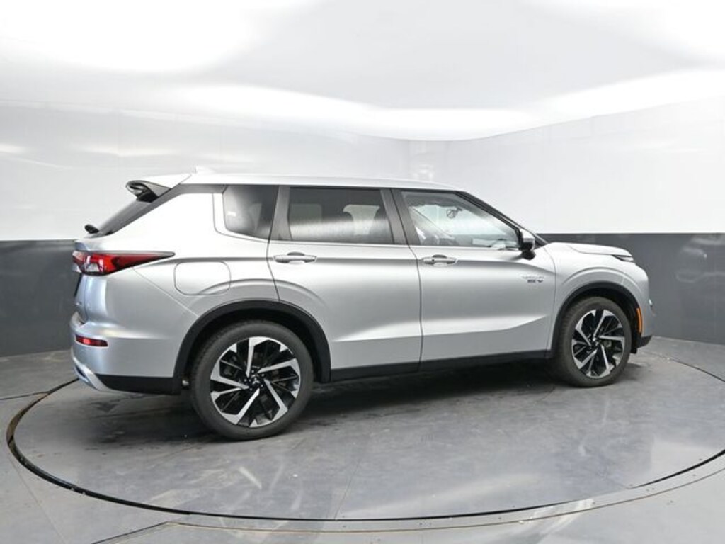 Used 2024 Mitsubishi Outlander Phev SUV