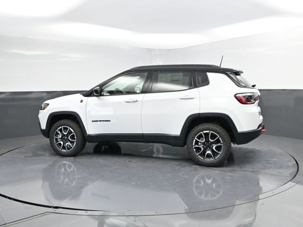 New 2026 Jeep Compass Trailhawk Sport Utility