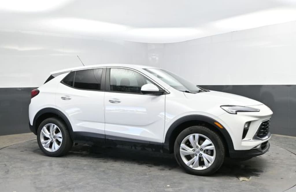 Used 2025 Buick Encore GX Preferred SUV