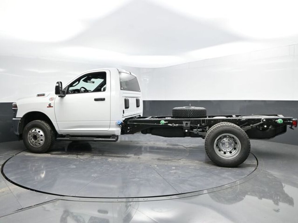 New 2026 Ram 3500 Tradesman 167.5 WB Pickup