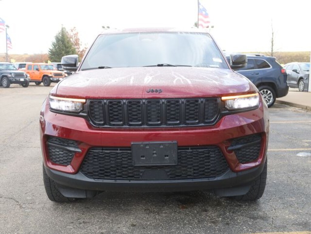 Used 2023 Jeep Grand Cherokee Altitude X SUV