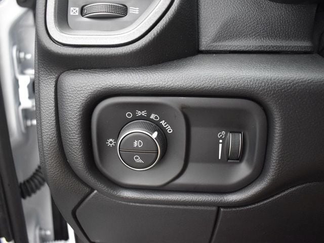 2025 RAM 2500 Tradesman - Photo 31