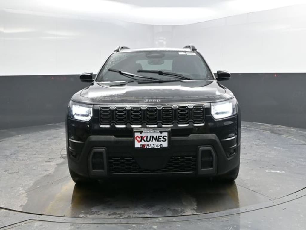 New 2026 Jeep Cherokee Laredo Sport Utility